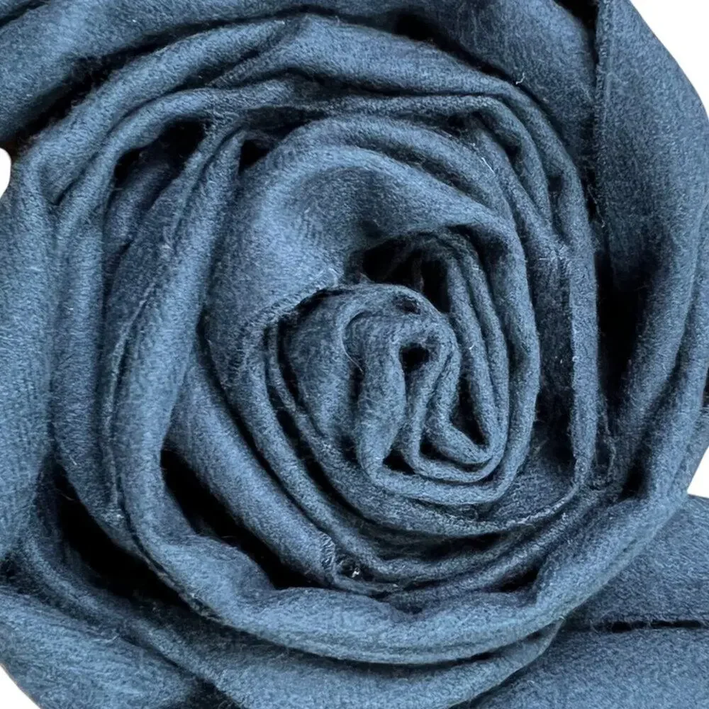 Paul Harris Mid Weight Fuzzy Fringed Muffler Scarf 64X11 Black